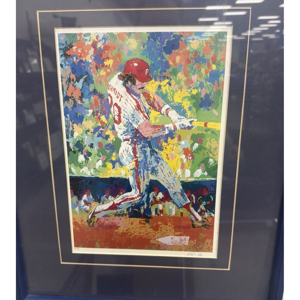 LEROY NEIMAN 'Mike Schmidt' - Custom Framed Art Print